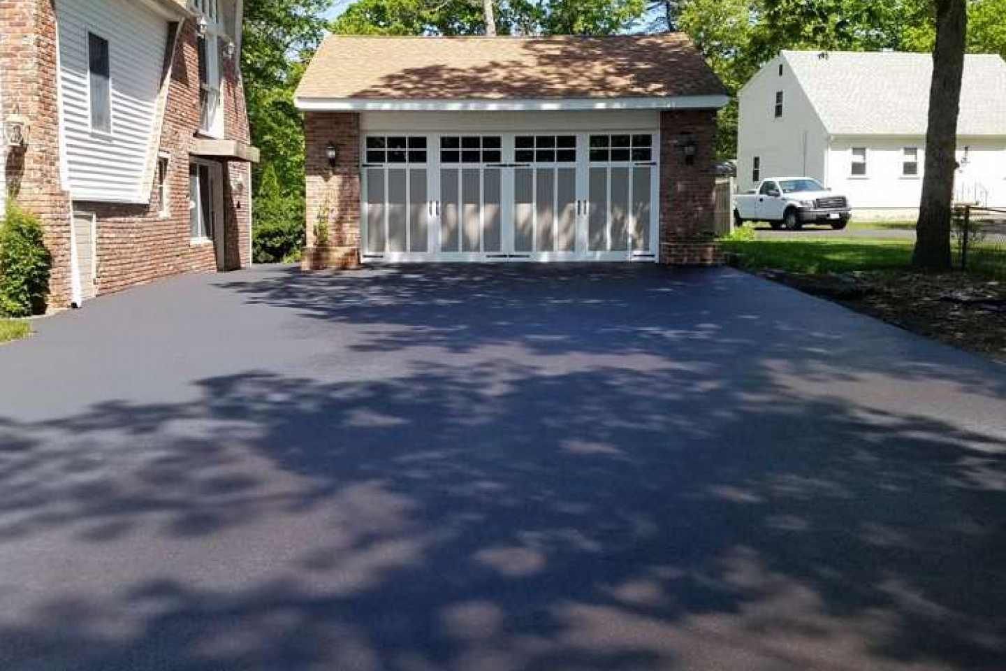 driveway-sealing driveway-sealing