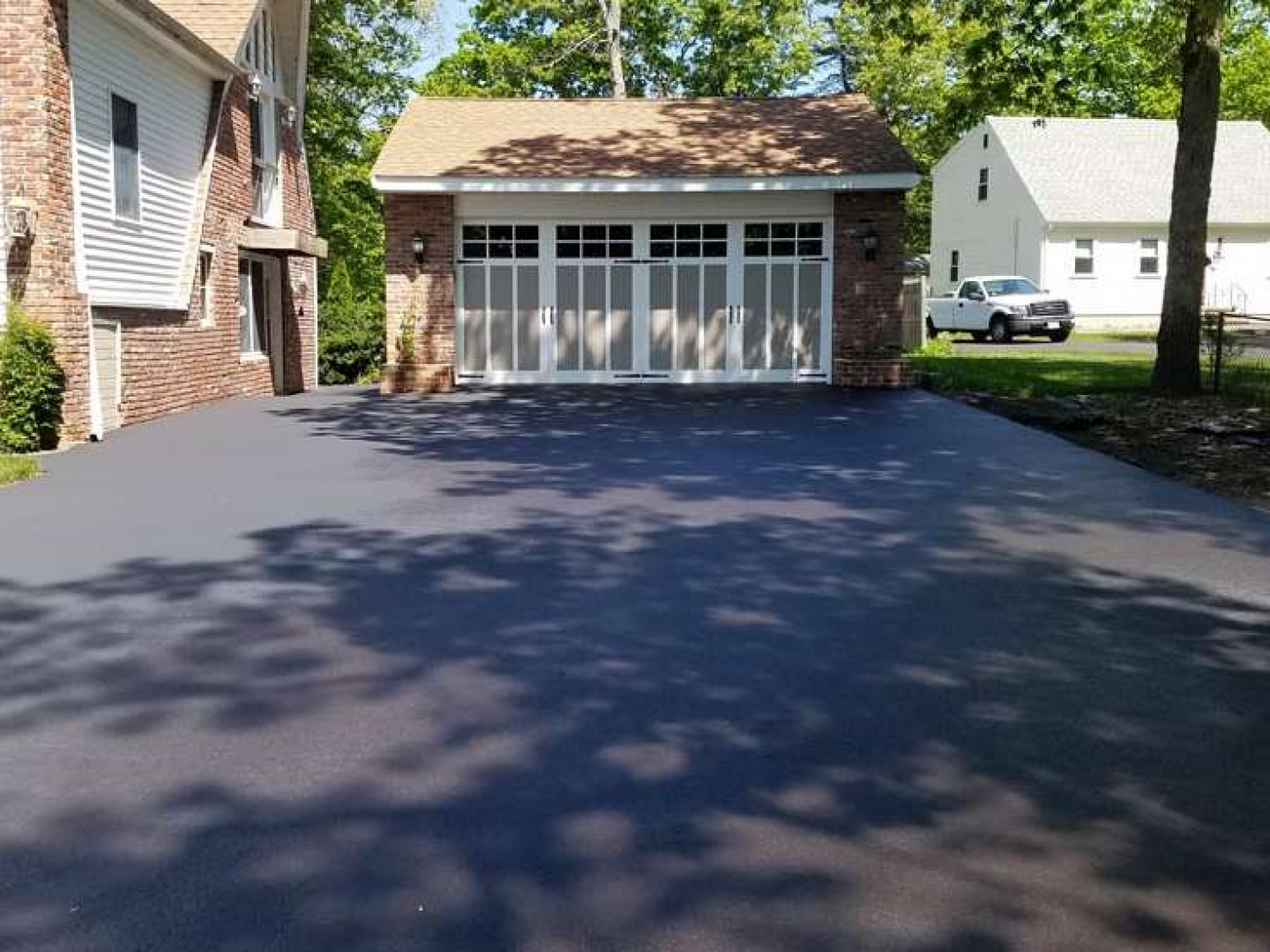 Driveway sealing Company in MA Driveway sealing Company in MA